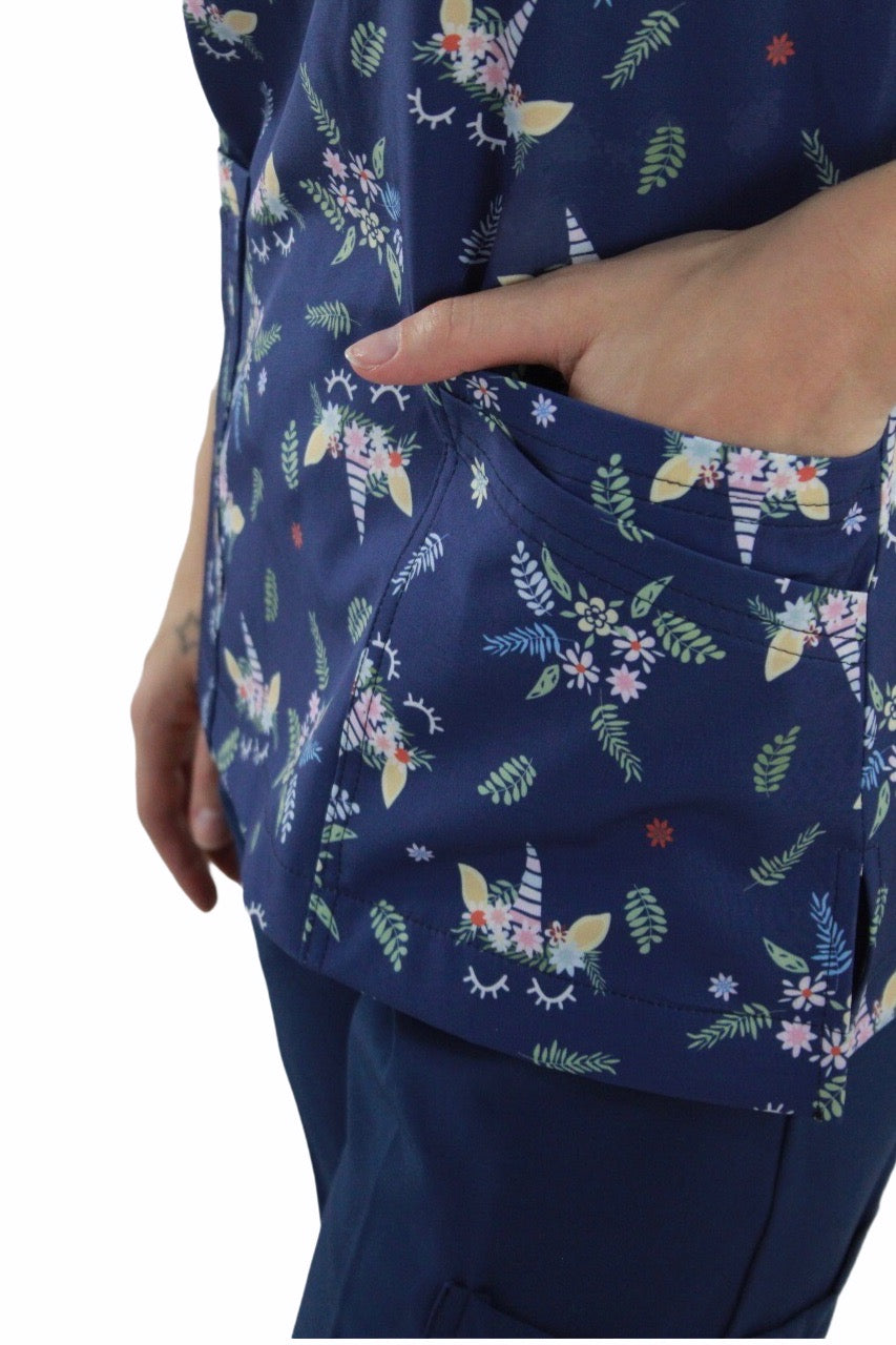 Filipina Médica Dama Tania Azul Unicornios