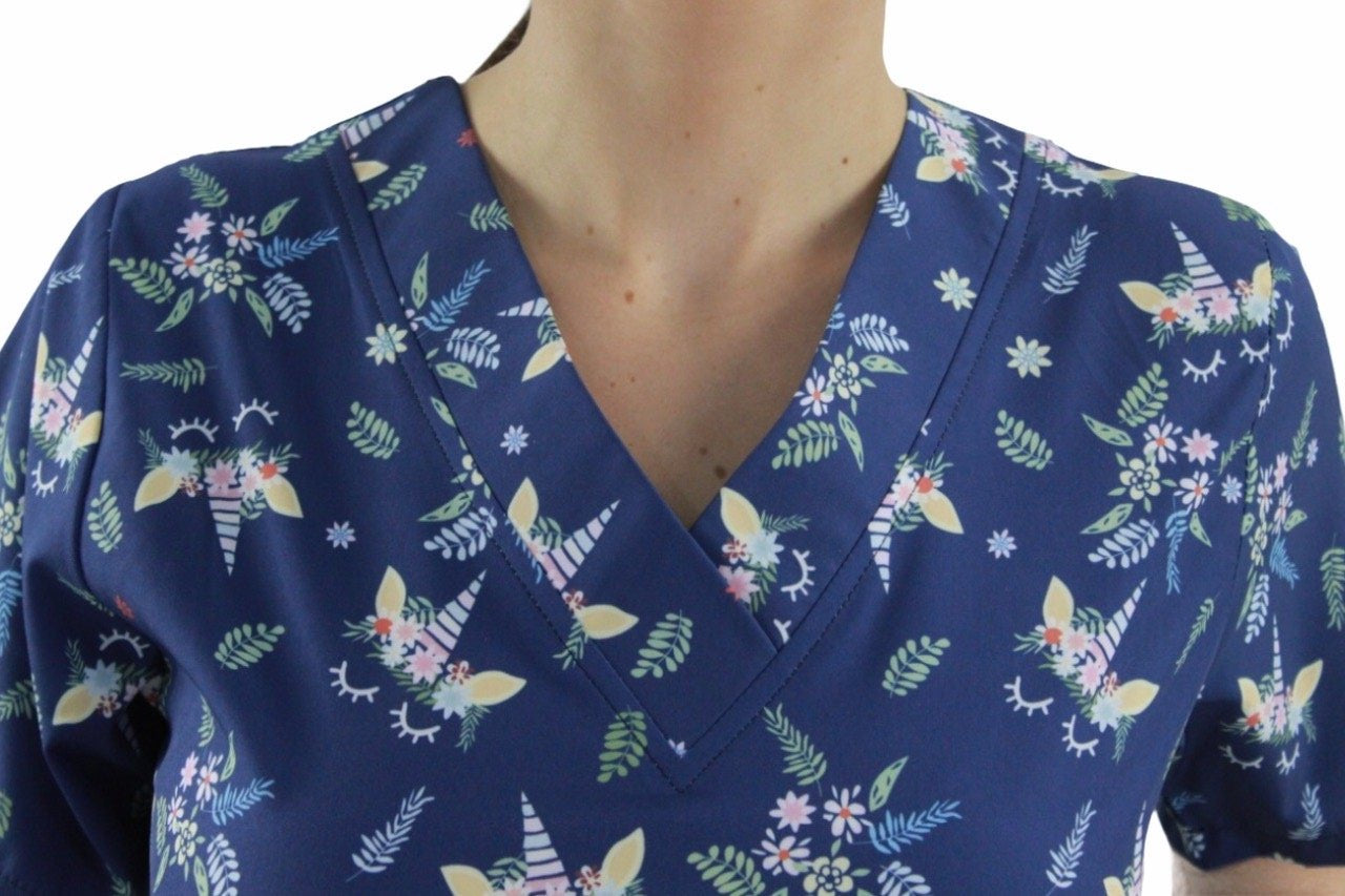 Filipina Médica Dama Tania Azul Unicornios