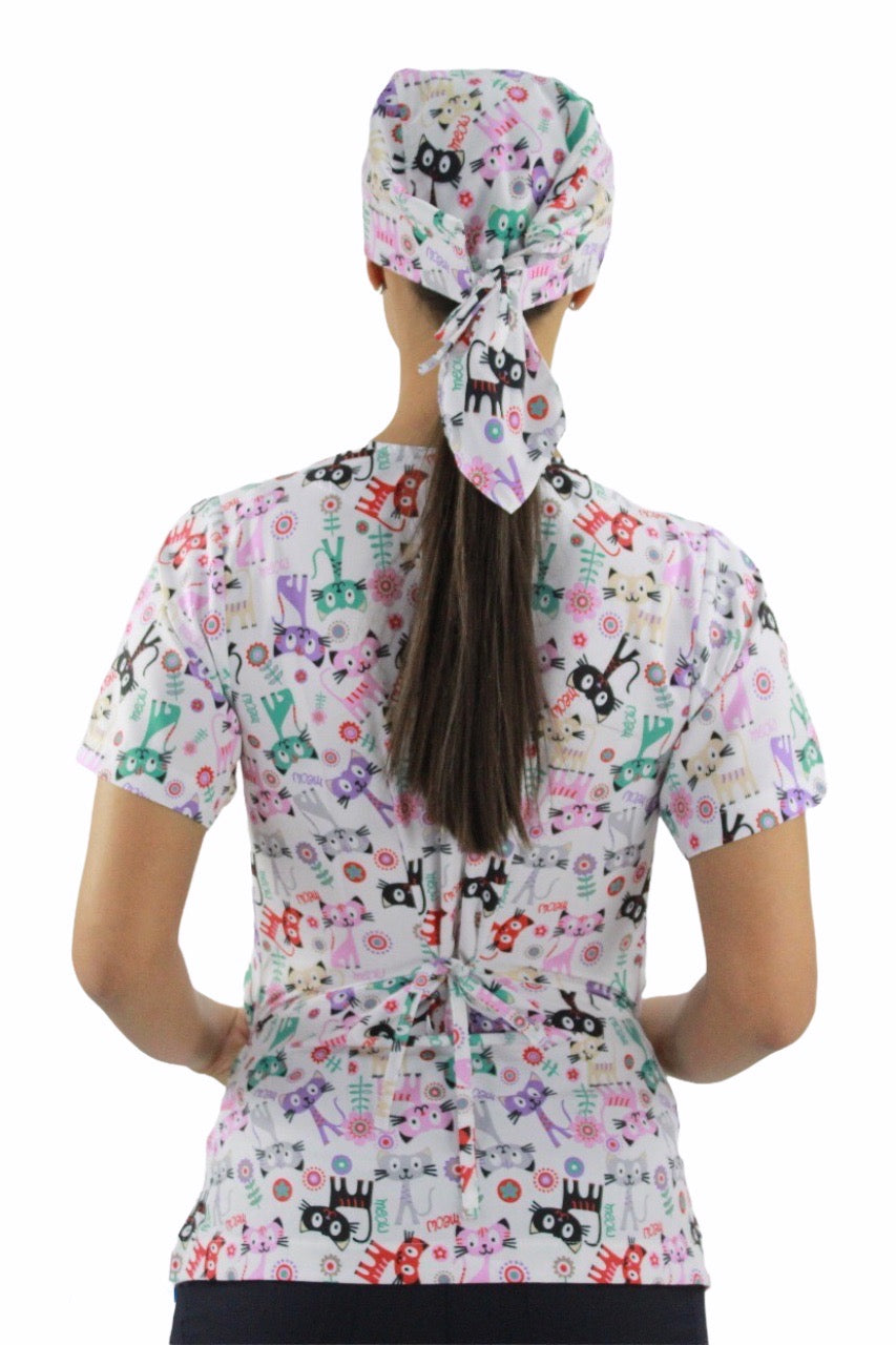 Filipina Médica Dama Tania Gatos