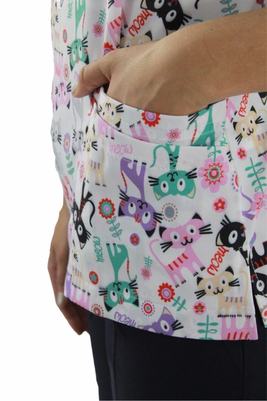 Filipina Médica Dama Tania Gatos