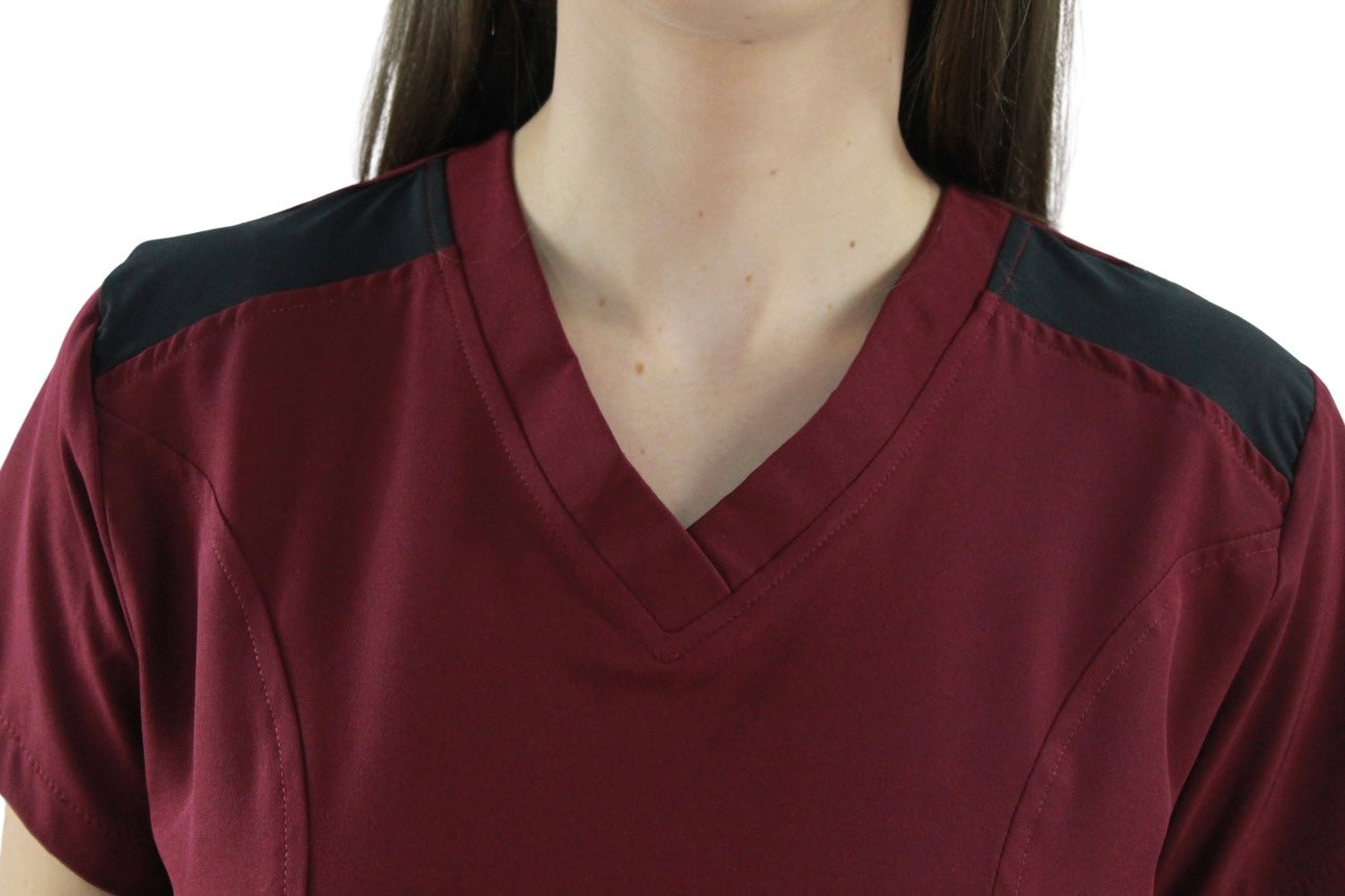 Filipina Médica Dama Lucía Vino con Negro