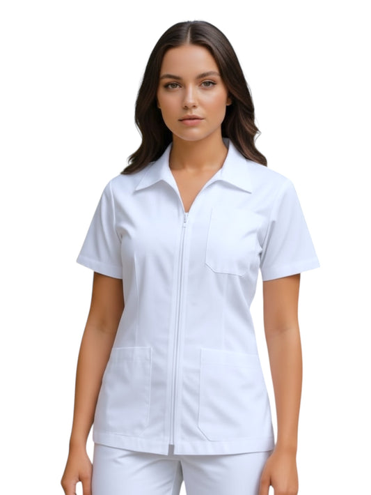 Filipina Médica Dama Lucas Blanco