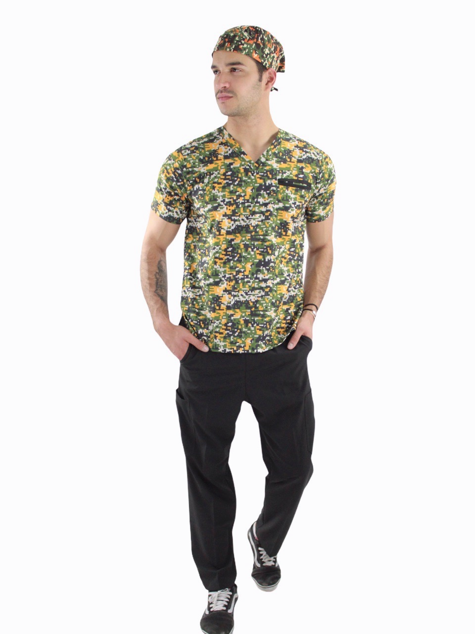 Pijama Quirúrgica Hombre Print Camuflaje Verde Pixel