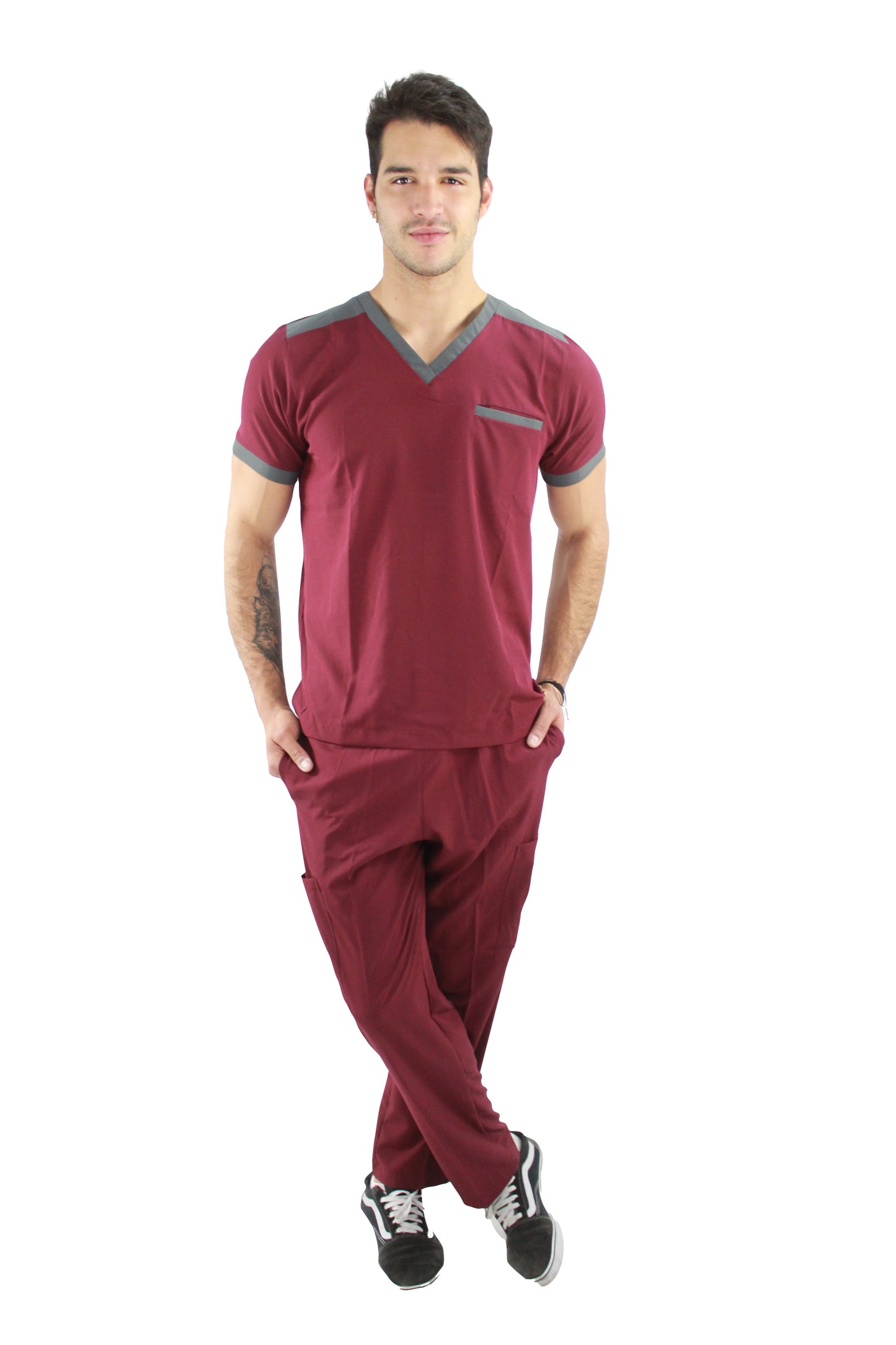 Pijama Quirúrgica Hombre Vino Cuello Gris